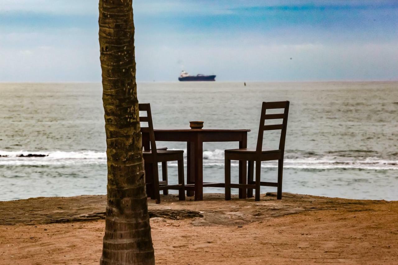 Hotel Robinson Plage Lomé Zewnętrze zdjęcie